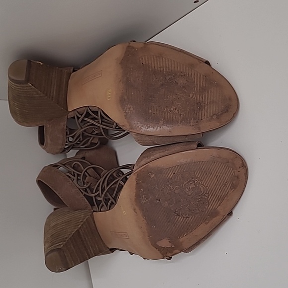 Vince Camuto Taupe Leather Caged Sandal - Picture 4 of 4